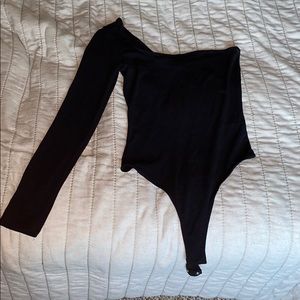 one shoulder body suit